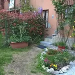 Nel House Di Rolando *